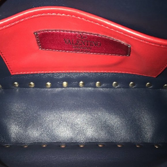 Valentino Garavani Bag 100% Authentic - Picture 2 of 6